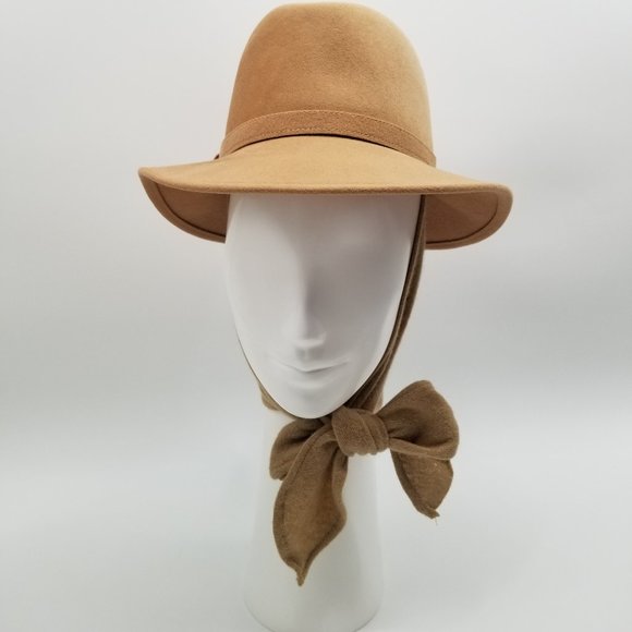 Vintage Adolfo II | Tan Wool Hat w/ Scarf